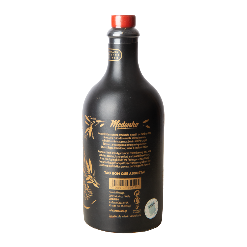 MEDONHO - AGUARDENTE DE MEDRONHO  500 ML |  | Garrafeira Genuína - Genuinamente apaixonados pelo Vinho