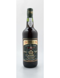 D'Oliveiras | Garrafeira Genuína - Genuinamente apaixonados pelo Vinho